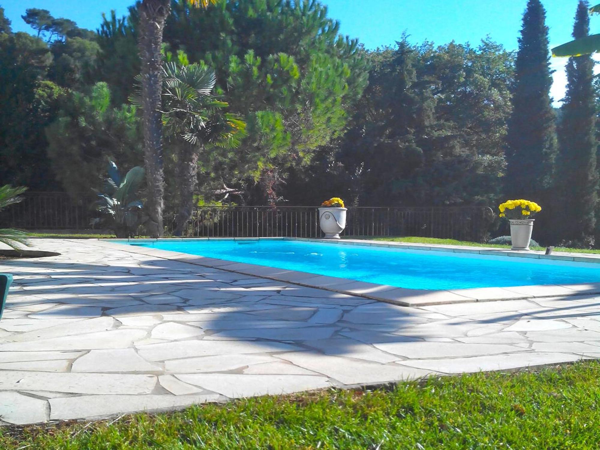 Peaceful Villa In Saint Paul De Vence With Pool Eksteriør bilde