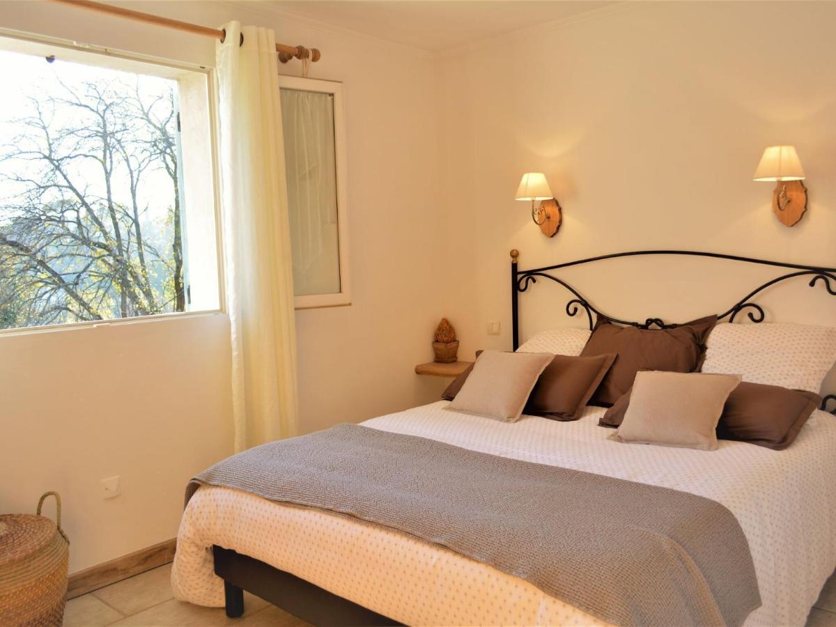 Peaceful Villa In Saint Paul De Vence With Pool Eksteriør bilde