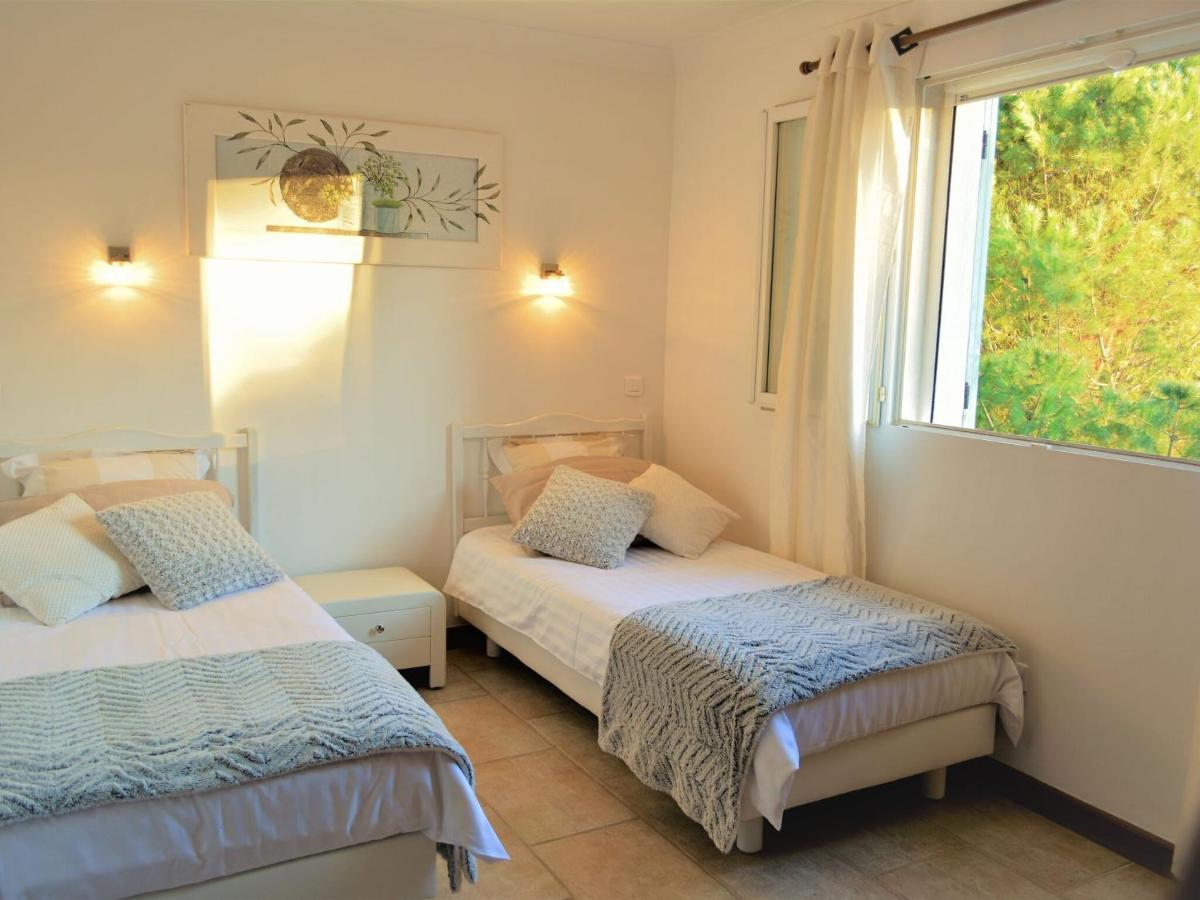 Peaceful Villa In Saint Paul De Vence With Pool Eksteriør bilde